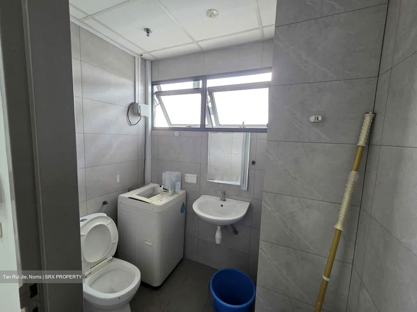 T-space (D18), Office #606267271